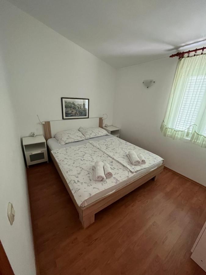 Apartments And Rooms Markovski Palit 外观 照片
