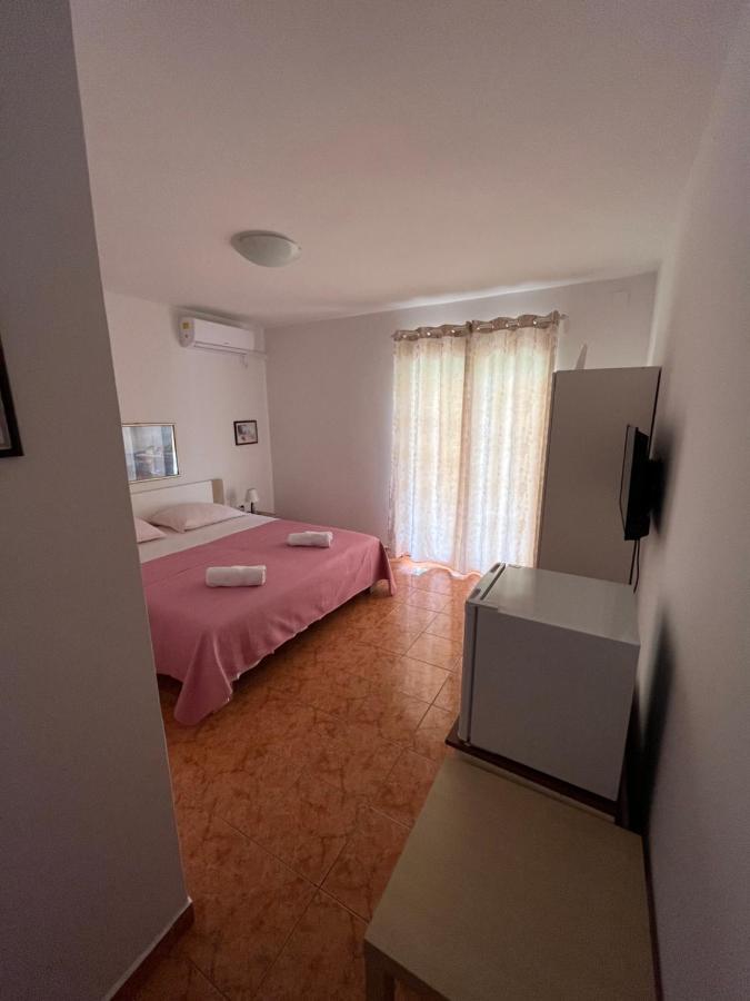 Apartments And Rooms Markovski Palit 外观 照片