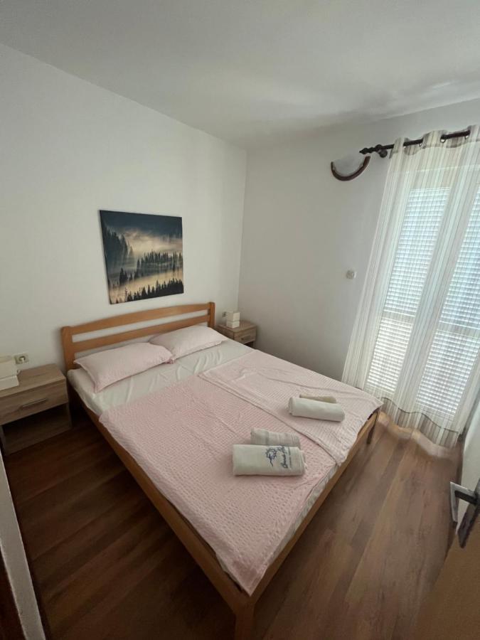 Apartments And Rooms Markovski Palit 外观 照片