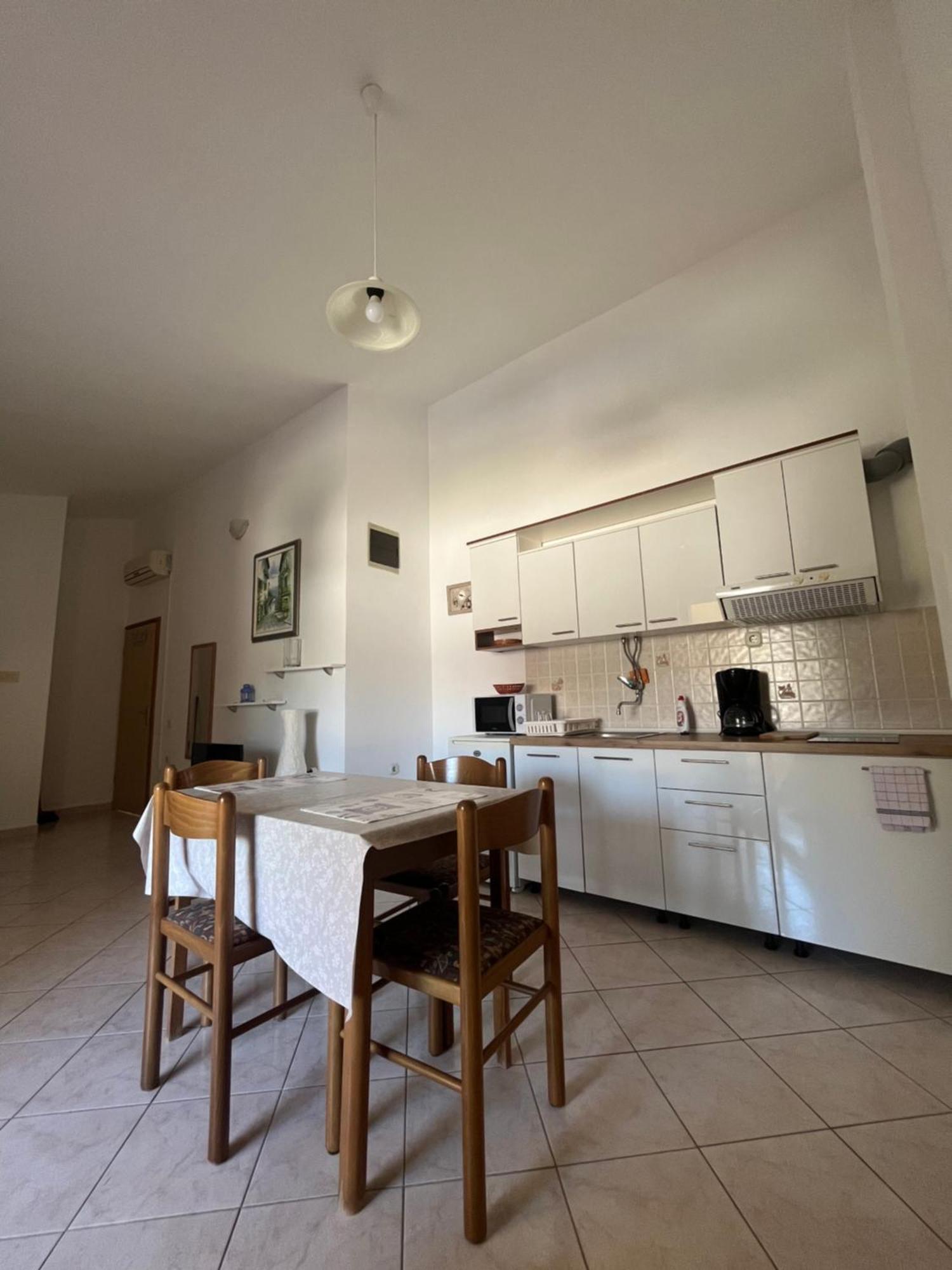 Apartments And Rooms Markovski Palit 外观 照片