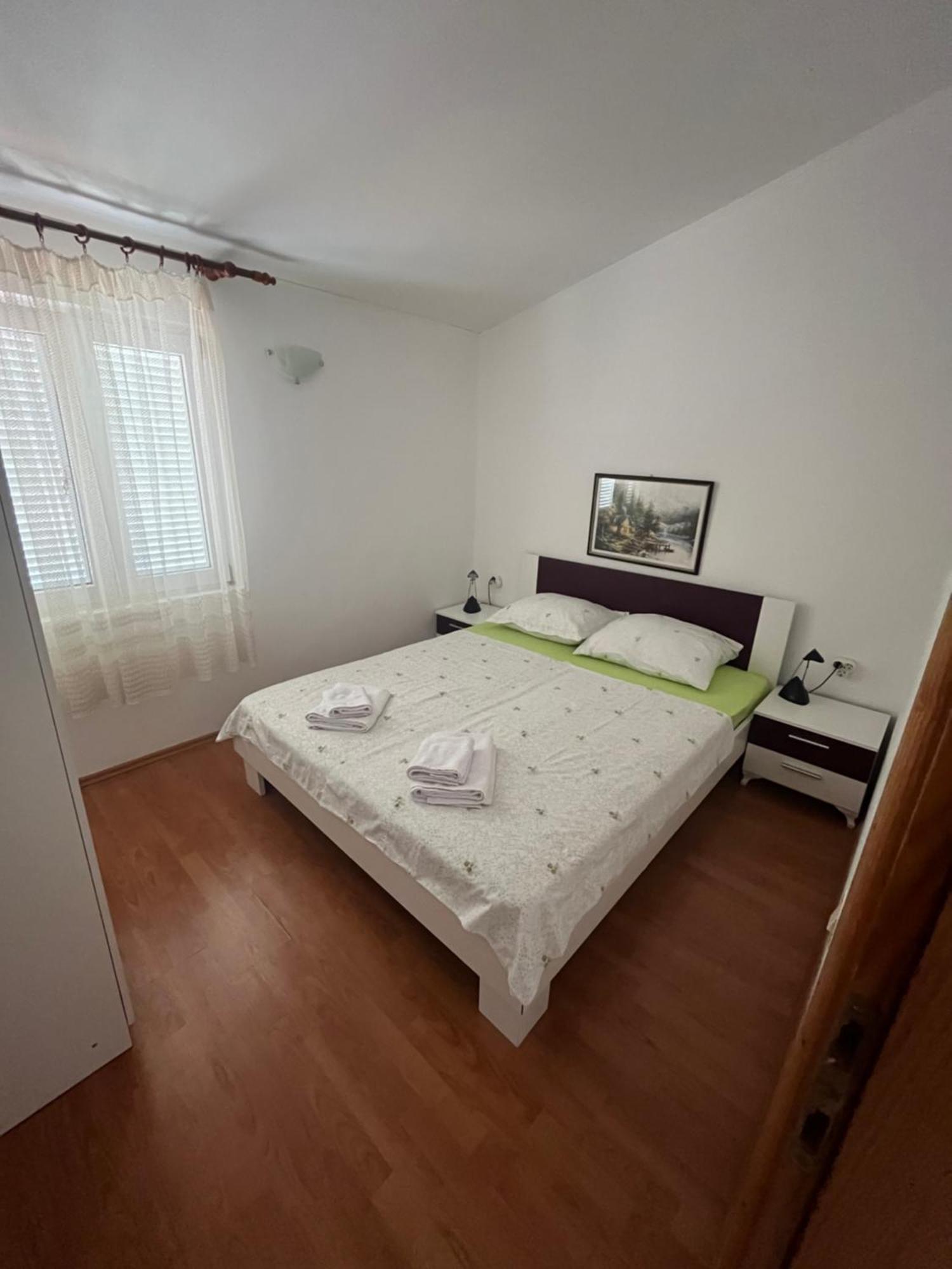 Apartments And Rooms Markovski Palit 外观 照片